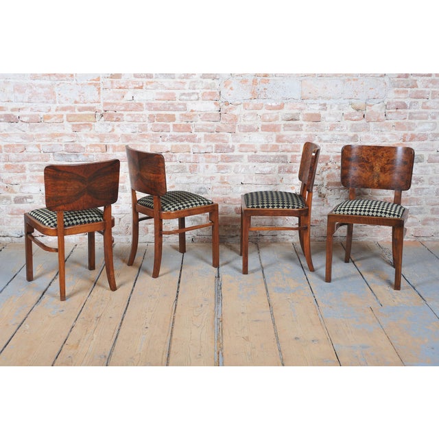 Vintage Art Deco Chairs in Beech and Walnut Veneer, Czech, 1920s, Set of 4 For Sale - Image 9 of 17