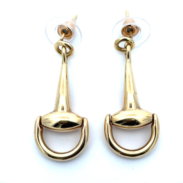 Early 21st Century Roberto Coin 18k Yellow Gold Horsebit Drop Earrings, A Pair For Sale - Image 5 of 9