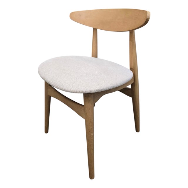 Mid 20th Century MCM Beachwood Hans Wegner Style Chair For Sale