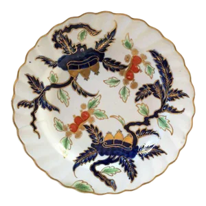 18th Century Duesbury Derby Kakiemon Imari English Porcelain Chestnut Design Plate