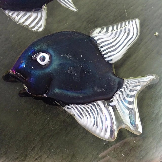 Mid-Century Modern Vintage Murano Barbini Signed Iridescent Double Fish Italian Art Glass Display Centerpiece Bowl For Sale - Image 3 of 8