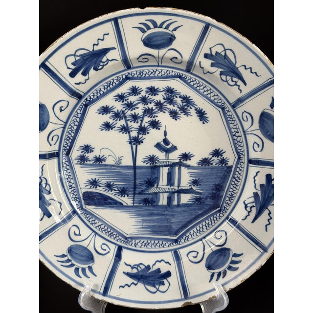 18th Century Blue and White Faience Charger in the style of Delft Kraak, Netherlands For Sale - Image 5 of 13