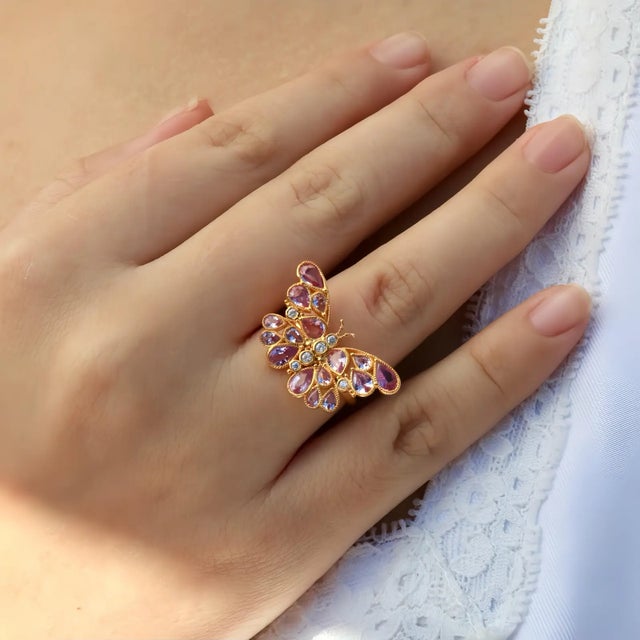 Nina Zhou Butterfly Pink Sapphire Diamond Cocktail Ring in 14k Yellow Gold, size 7 For Sale - Image 9 of 11