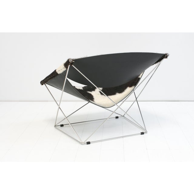 F675 Butterfly Chair in Cowhide by Pierre Paulin for Artifort For Sale - Image 5 of 13