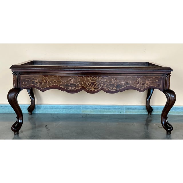 Victorian 20th Victorian Style Bijouterie or Vitrine Low of Coffee Table For Sale - Image 3 of 13