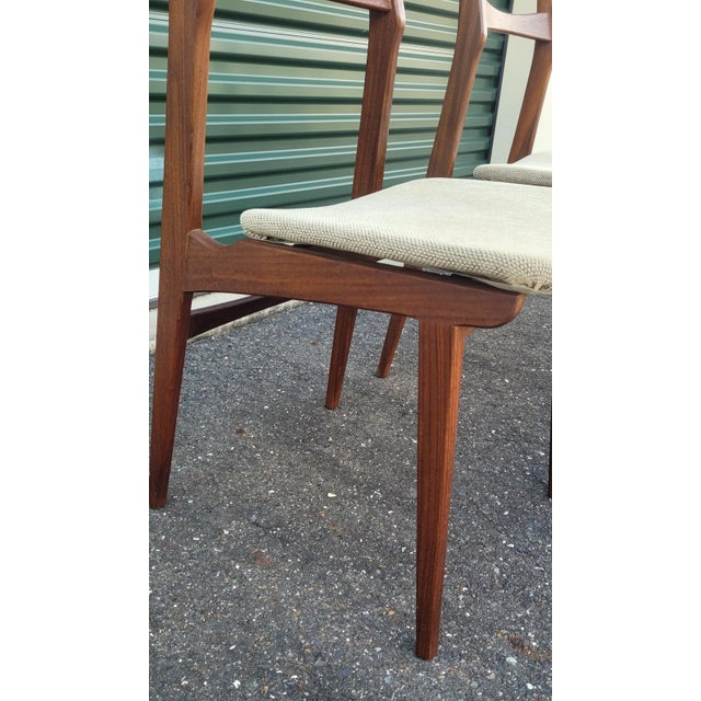 Wood Mid-20th Century Set of 6 Mid-Century Modern Dining Chairs For Sale - Image 7 of 14