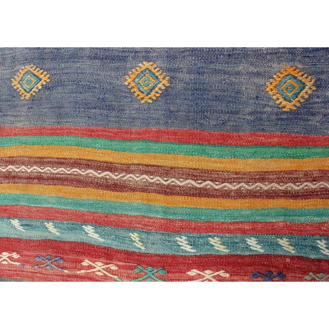 Red Mid 20th Century Bright and Colorful Flat-Weave Turkish Kilim Rug With Geometric Stripe Design For Sale - Image 8 of 12
