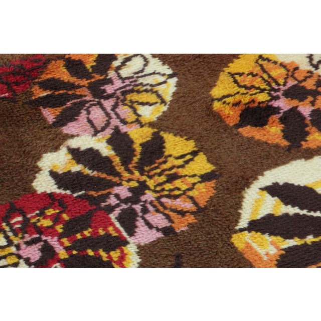 Mid-Century Modern Vintage Swedish Rya Runner With Floral Medallions on a Brown Field - Rug & Kilim For Sale - Image 3 of 8