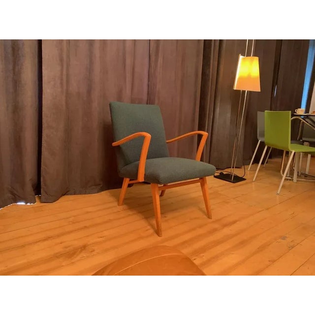 Club armchair from the 1960s. In original and very good condition. Attractive and comfortable form.