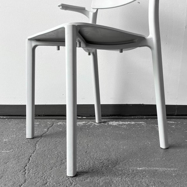 Set of Vintage light Gray Tone Polypropylene Chairs For Sale - Image 16 of 18