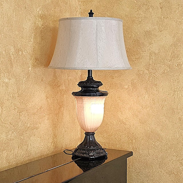 Vintage Neoclassical Urn Table Lamp With Frosted Glass & Dual Night Light For Sale - Image 4 of 18