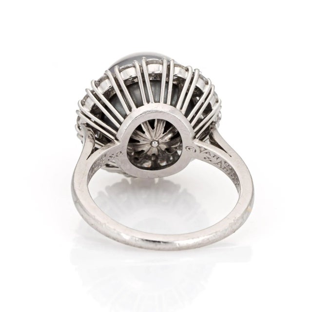 Late 20th Century Late 20th Century Van Cleef & Arpels South Sea Pearl Ring 1.20 Carat Diamond Platinum Halo S.O size 5.5 For Sale - Image 5 of 7