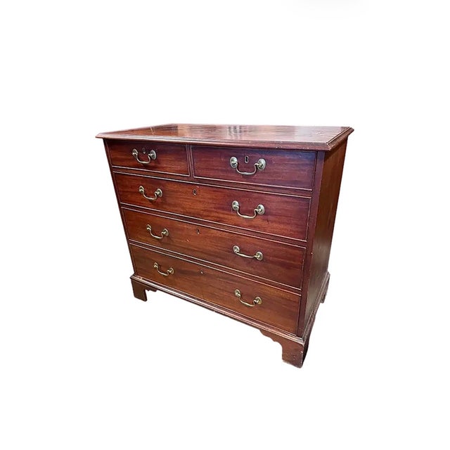 Late 18th Century Fine Matched Pair of George III Mahogany Chests of Drawers, Circa 1780 For Sale - Image 5 of 12