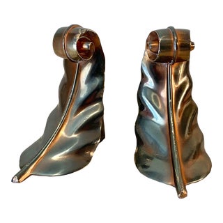 Pair of Mid Century Modern Aged Brass Acanthus Leaf Scroll Bookends For Sale