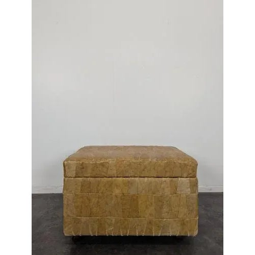 Storage Ottoman in Patchwork Leather from de Sede For Sale - Image 3 of 7