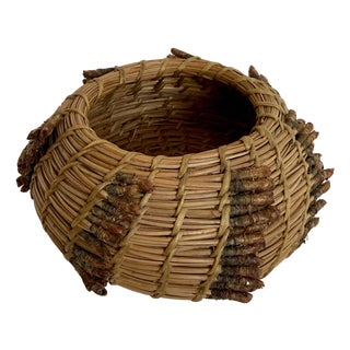 Native American Folk Art Handwoven Pine Needle Trinket Basket With Turquoise Accent For Sale
