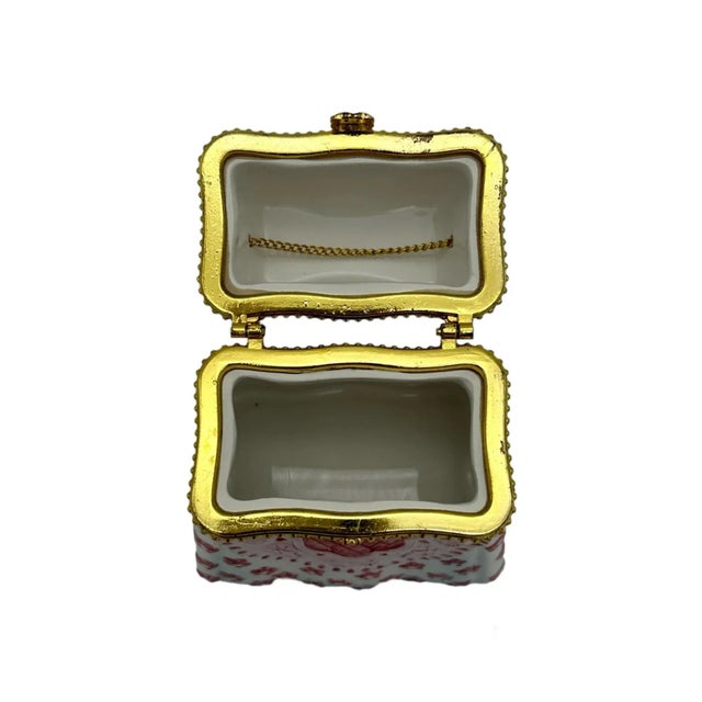 French Late 20th Century Porcelain Miniature Floral Purse Trinket Box For Sale - Image 3 of 6