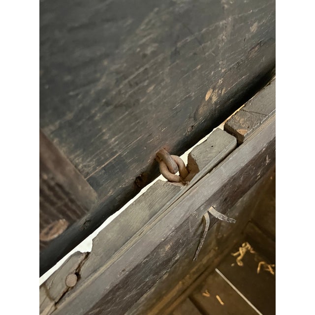 Wood Late 1700’s Oak English Dowry Chest For Sale - Image 7 of 12