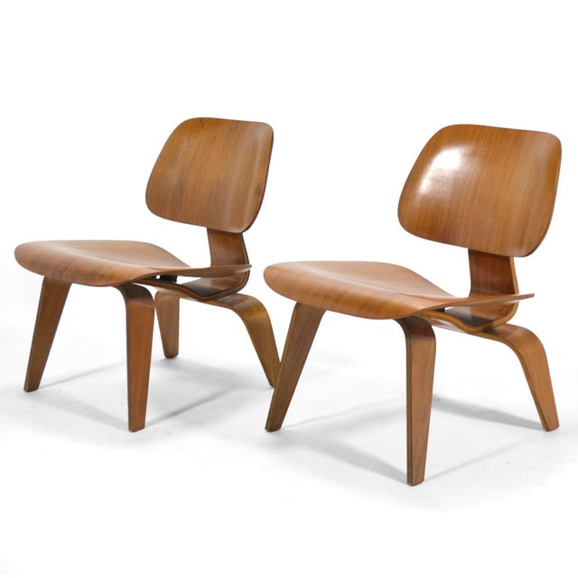Mid-Century Modern Eames Rare Matched Pair of Walnut LCW Lounge Chairs For Sale - Image 3 of 9