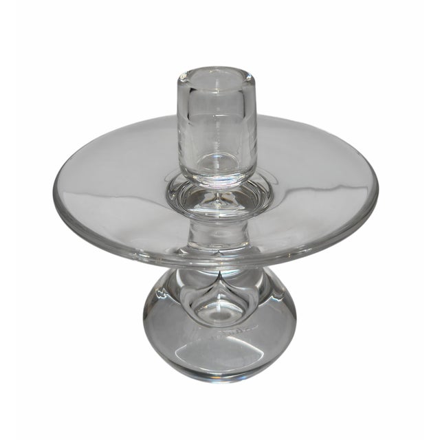 Mid-Century Modern Pair of Steuben Crystal Teardrop Candlesticks For Sale - Image 3 of 5