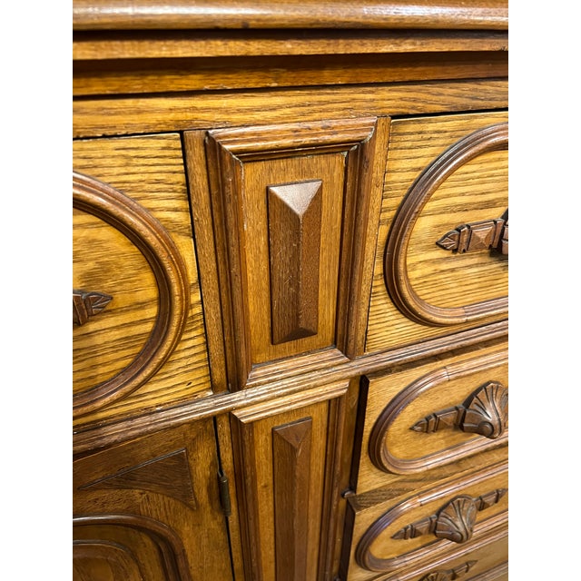 Brown 1920s American Jacobean Revival Oak Secretary China Cabinet Hutch With Hidden Prohibition Compartmen For Sale - Image 8 of 11