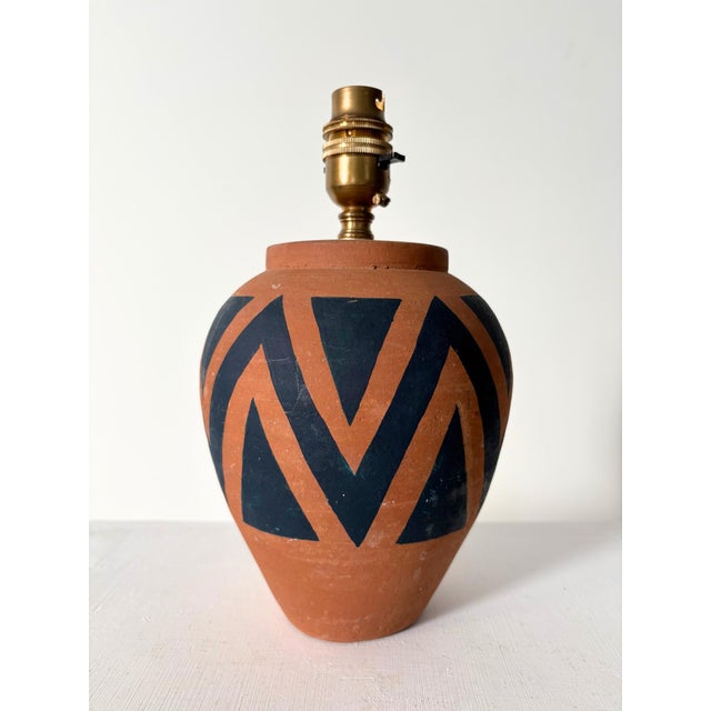 Painted Terracotta Chevron Lamp, France, 1980s For Sale - Image 4 of 6