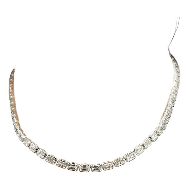 21.84 Ct Bezel-Set Emerald Cut Necklace For Sale
