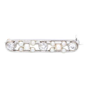 Late 20th Century Platinum 950 Natural Round Pearl and Natural Diamond Brooch / Pin