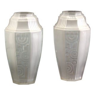 French Art Deco Geometric Vases from Etaleune, 1930s, Set of 2 For Sale