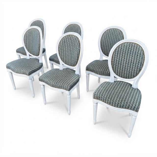 Louis XVI Style Medallion Chairs in Blue Textured Fabric, 1980s, Set of 6 For Sale - Image 4 of 18