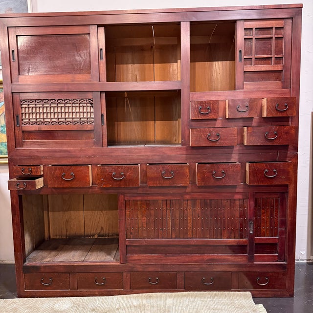 Early 20th Century Antique Japanese Mizuya-Dansu Cabinet – Meiji/Taisho Period Kitchen Chest With Lattice Doors, Bamboo Paneling & Multiple Drawers For Sale - Image 5 of 12