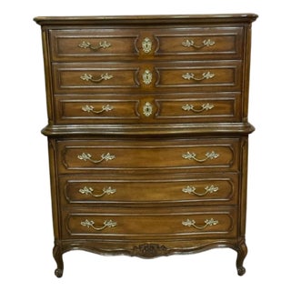 Mid-Century Thomasville French Provincial Tallboy Chest of Drawers For Sale