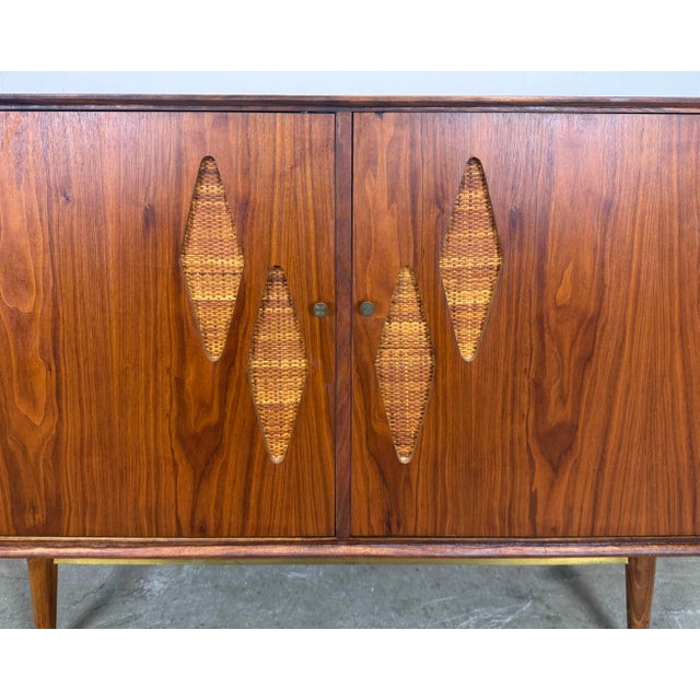 Mid Century Modern Walnut, Cane & Brass Credenza / Media Stereo Cabinet Restored For Sale - Image 11 of 12