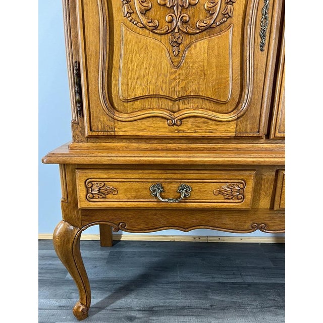 Vintage Louis XIV French Sideboard For Sale - Image 3 of 15