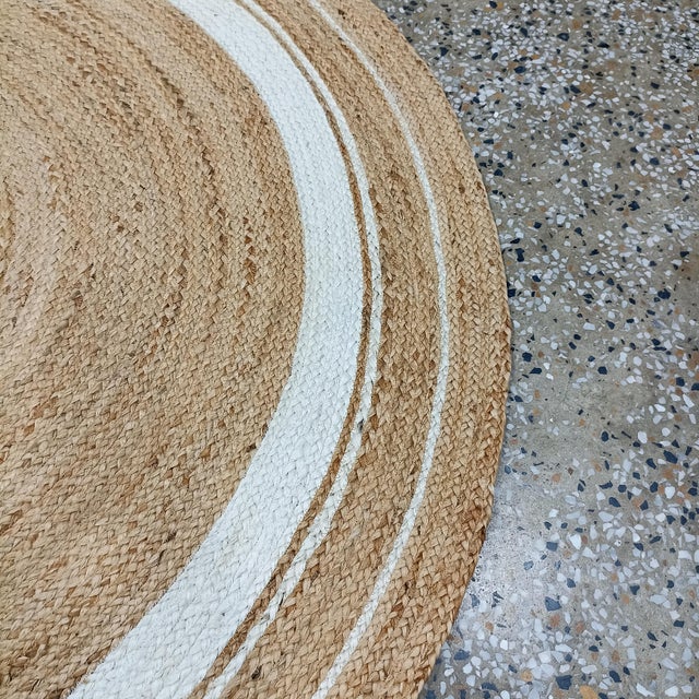 Textile Handwoven Natural Jute Round Bath Rug With Ivory Border For Sale - Image 7 of 9