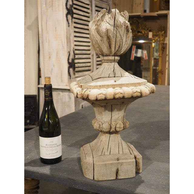 Gray 18th Century French Pot Feu Finial in Carved Oak For Sale - Image 8 of 12