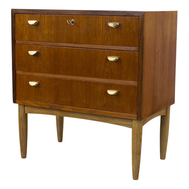 Mid-Century Danish Teak Chest of Drawers, 1960s For Sale