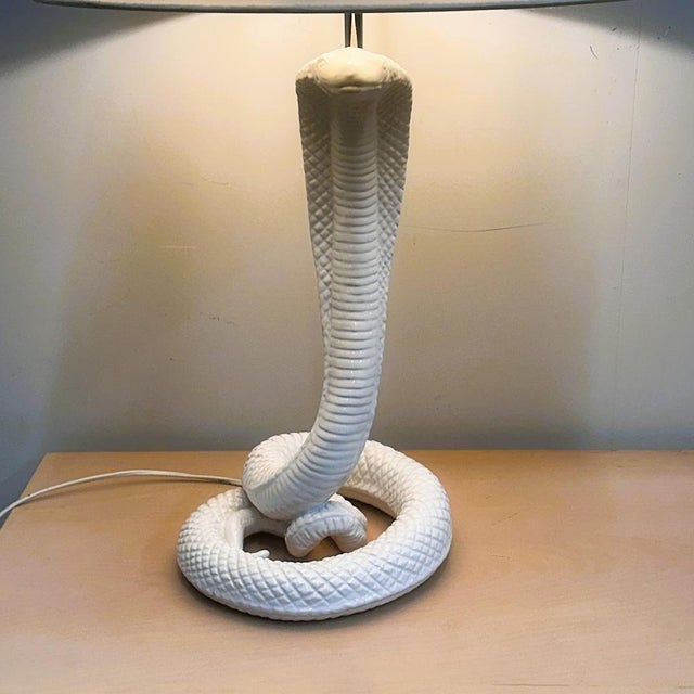 Vintage White Ceramic Cobra Table Lamp attributed to Tommaso Barbi, 1970s For Sale - Image 12 of 14