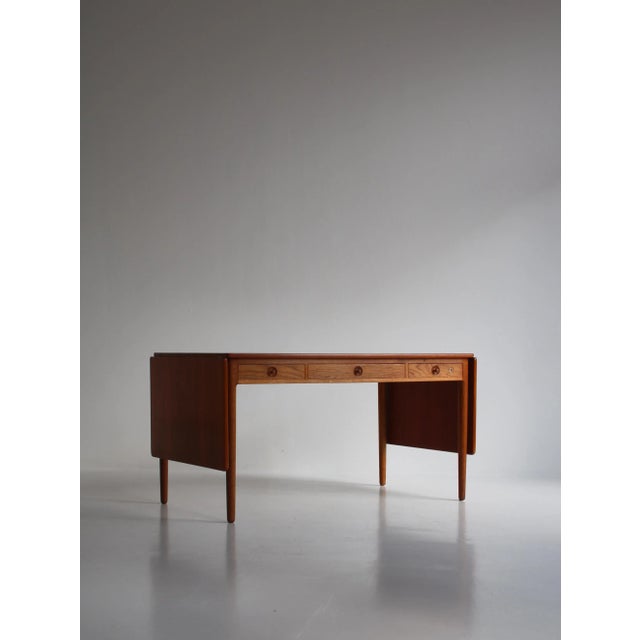 Model AT-305 Drop Leaf Desk by Hans J. Wegner for Andreas Tuck, 1955 For Sale - Image 6 of 18