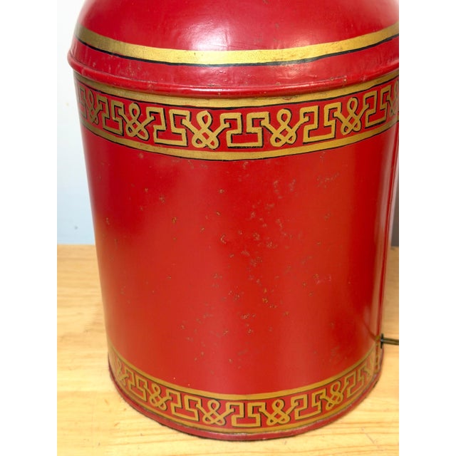 Chinoiserie Pair English Chinoiserie Red Tole & Gilt Painted Tea Caddy Lamps, 20th Century For Sale - Image 3 of 14