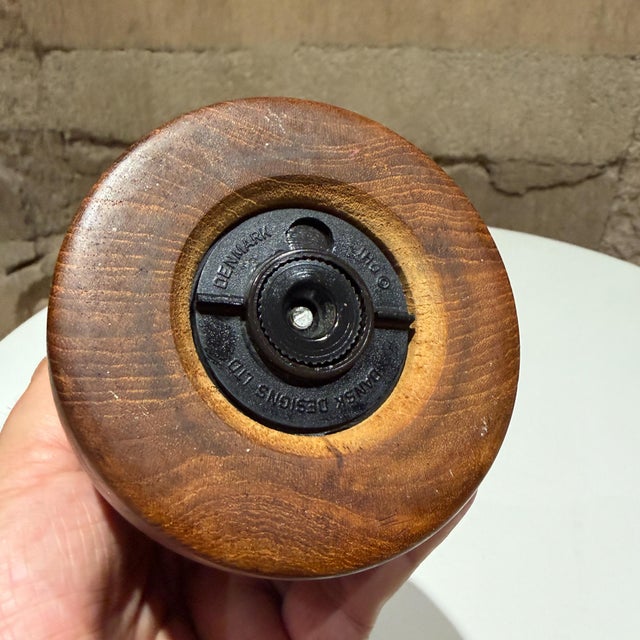 Jens Quistgaard Teak Dansk Pepper Mushroom Pepper Mill Scandinavian Modern 2 For Sale In San Diego - Image 6 of 8
