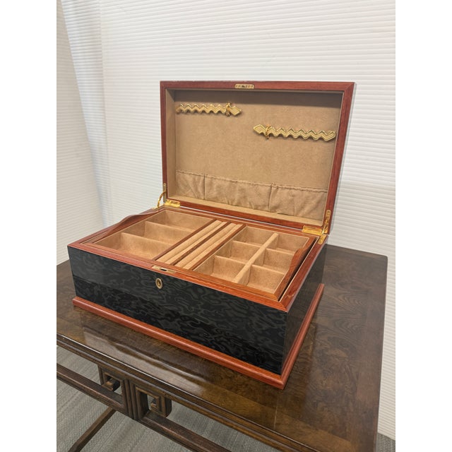 Italian Agresti Osvaldo Luxury Burl Wood Jewelry Box For Sale - Image 3 of 12