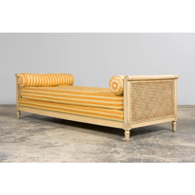 Early 20th Century Early 20th Century French Louis XVI Style Painted Cane Daybed For Sale - Image 5 of 18