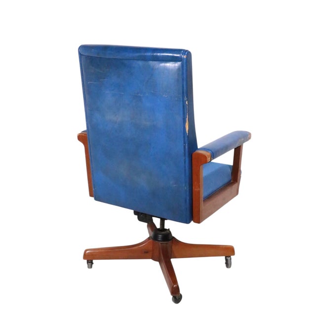 Mid 20th Century Executive Desk Chair by Gunlocke For Sale - Image 15 of 18