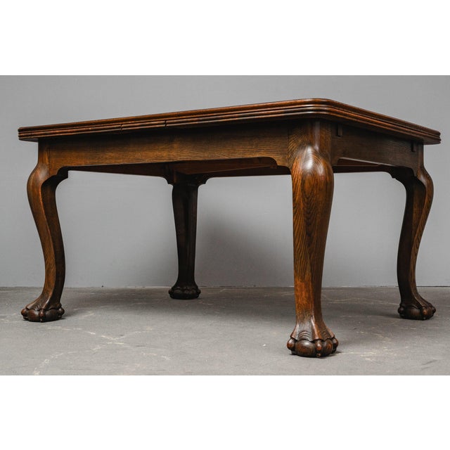 Extendable Dining Table in Oak For Sale - Image 15 of 18