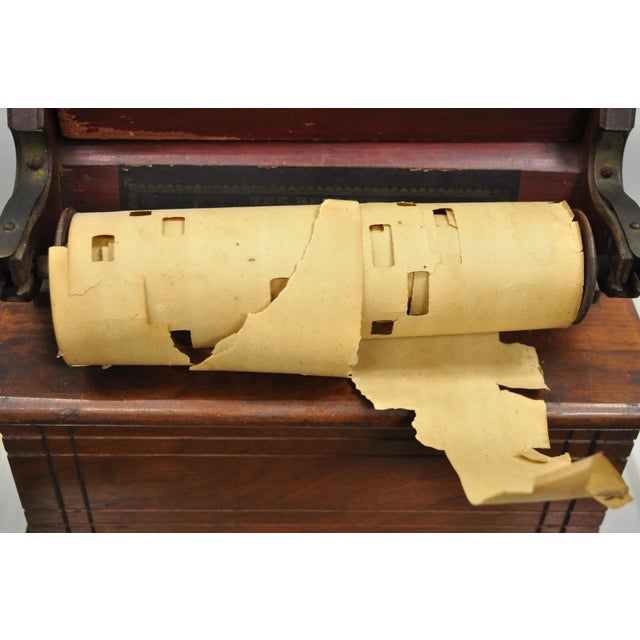 Late 19th Century Antique Victorian Clariona Merritt Gally 14 Reed Pipe Organette Small Music Box For Sale In Philadelphia - Image 6 of 12