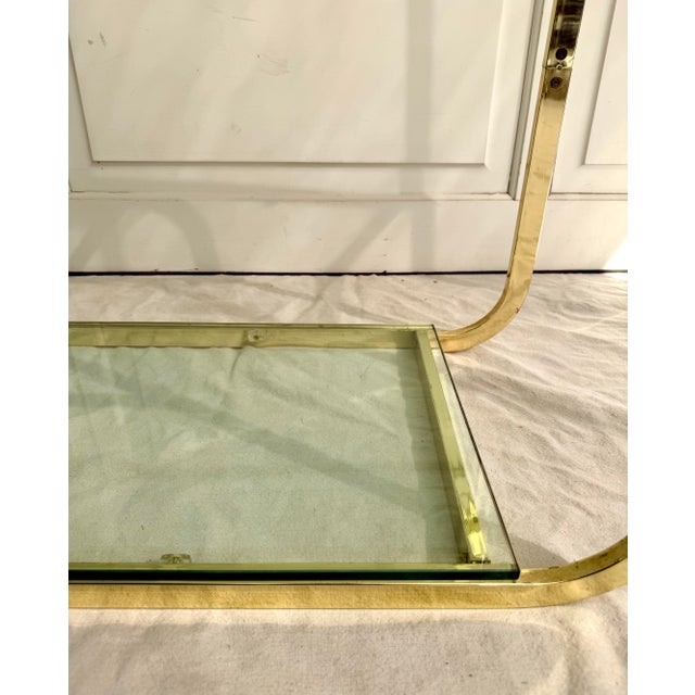 Postmodern Sculptural Brass Étagère With Glass Shelves, Milo Baughman Style For Sale - Image 11 of 11