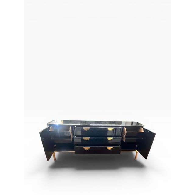 1970s John Widdicomb Black Lacquered Credenza With Brass Hardware For Sale - Image 9 of 14