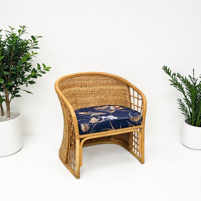 1980s Vintage Woven Rattan Wicker Barrel Chair For Sale - Image 10 of 11
