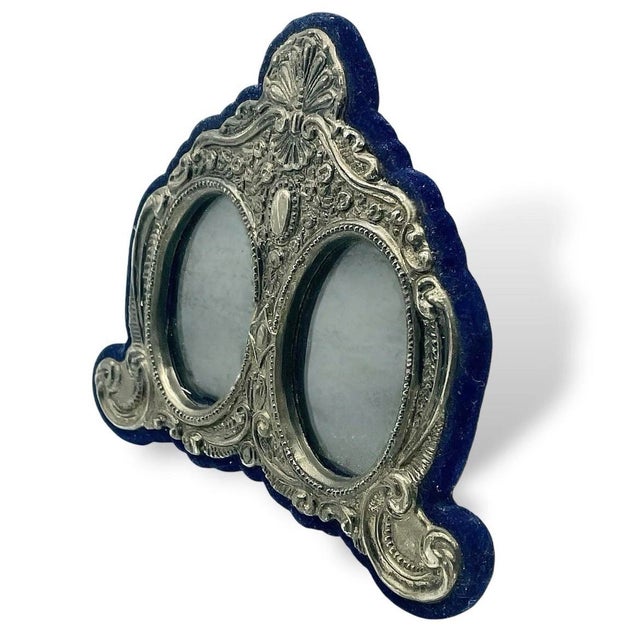 Antique Ts LTD Silver Double Oval Easle Photo Frame Front Stamps Lion Passant For Sale In Atlanta - Image 6 of 11